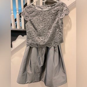 WHBM size 0 silver full skirt with cropped lace top